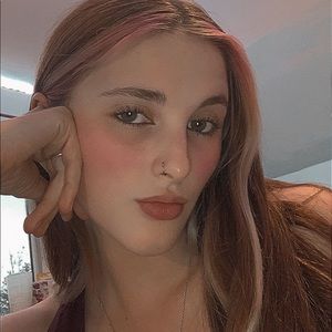 Meet your Posher, Janney